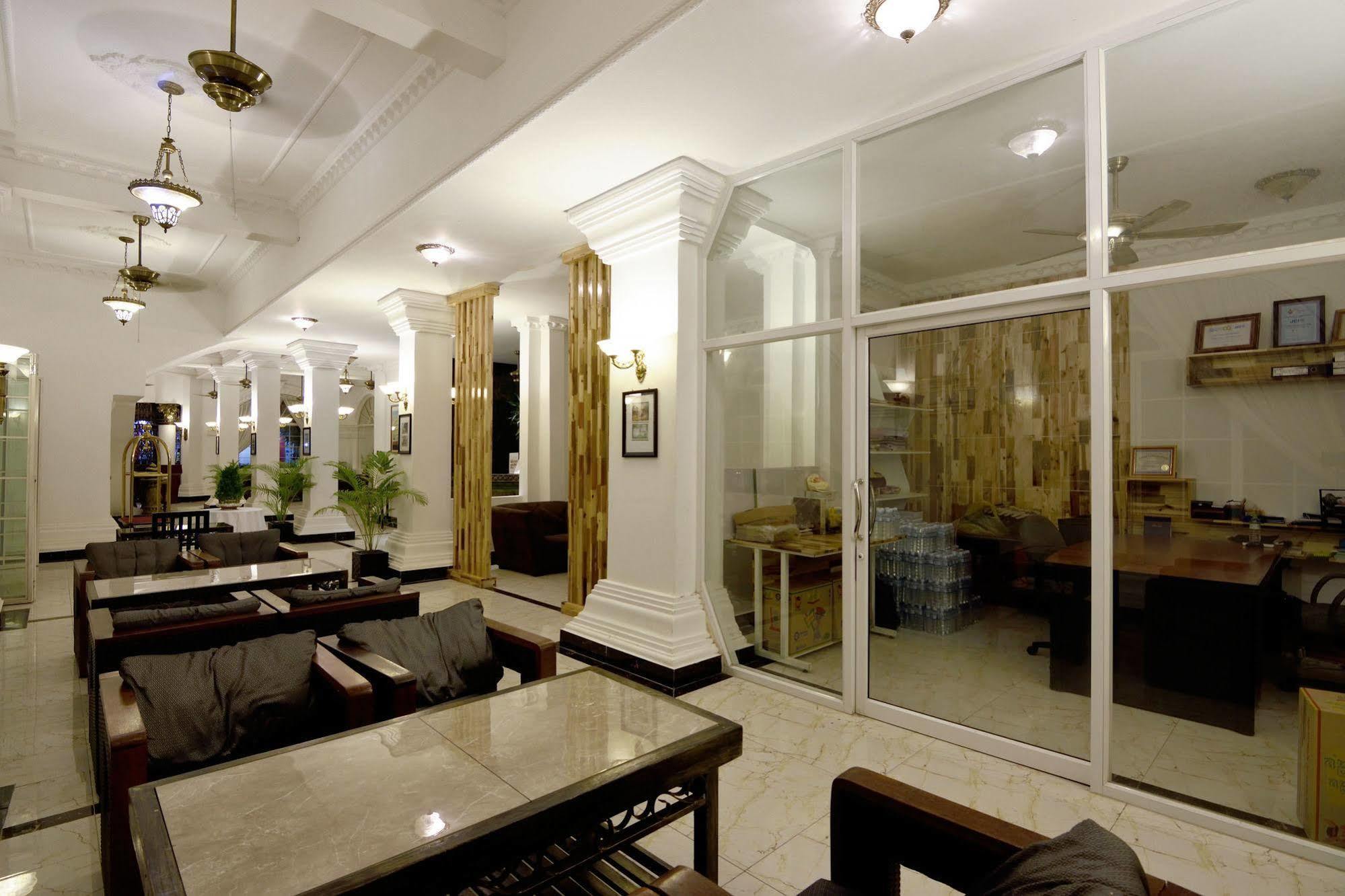 Le Grand Palais Boutique Hotel Πνομ Πενχ Εξωτερικό φωτογραφία
